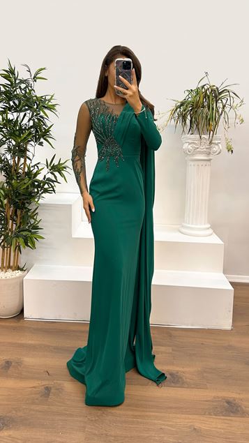 31528- YAMI'S DRESS