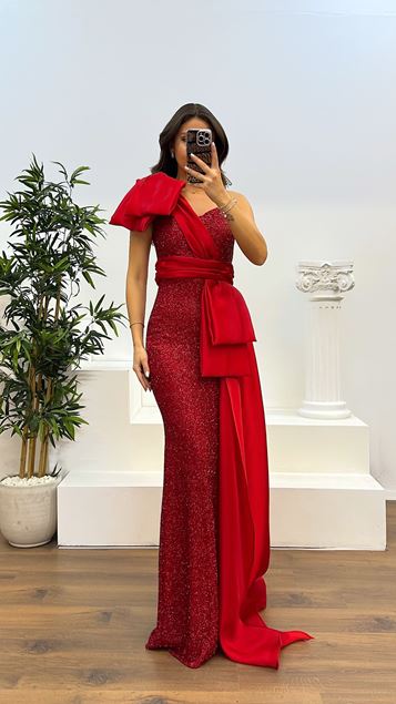 34836- LUCY'S DRESS