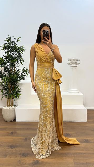 35103- BRYANNA'S DRESS